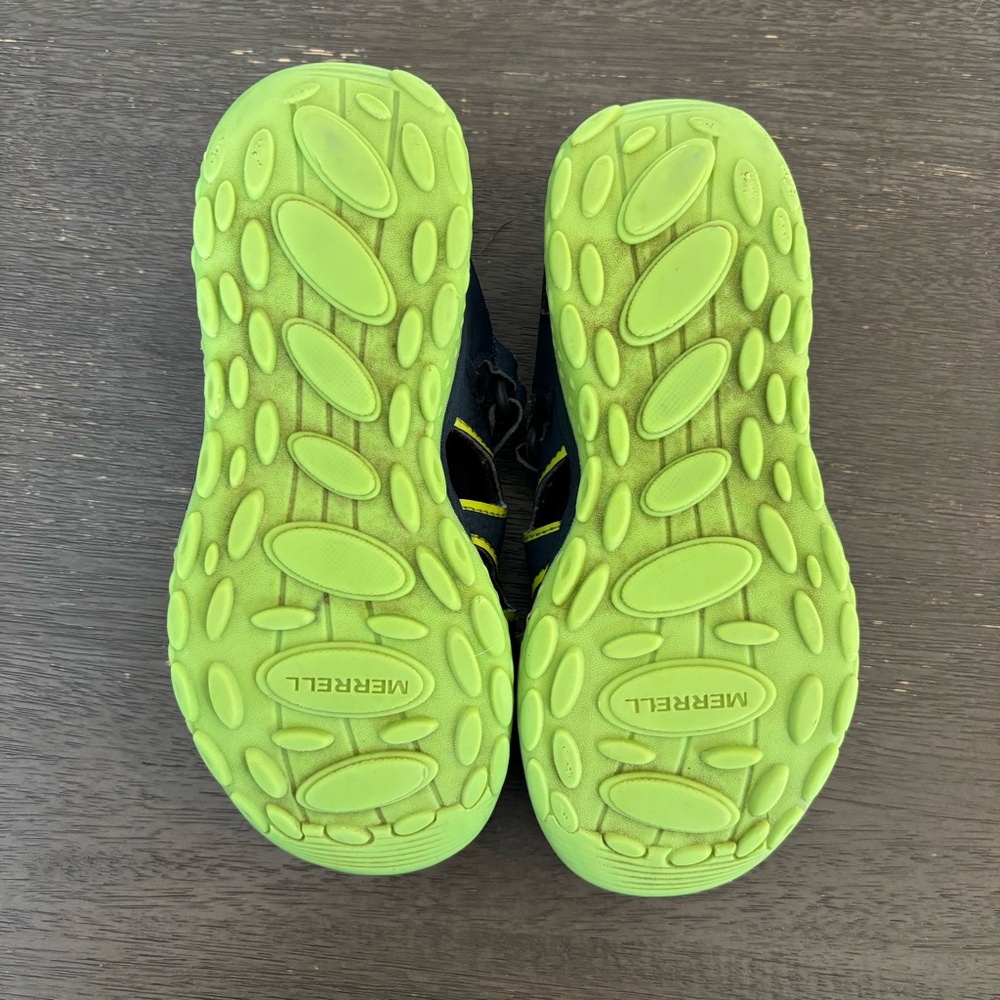 Merrell Kids' Navy and Neon Water Shoes - Picture 9 of 12